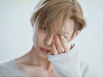 TXT・ヨンジュン、反則級のギャップ！ピュアさと色気が共存する新ビジュアルに視線集中