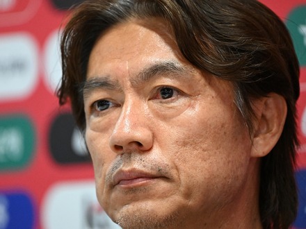 「自分を捨てた」ホン・ミョンボ監督が本当に失ったもの…今回のGS敗退はなぜ取り返しのつかない失敗なのか【北中米W杯】