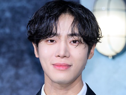 俳優チュ・ヨンウ、東京ファンミーティングが大盛況!日本料理作りや人気邦楽カバーでファンと交流