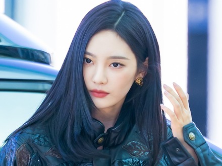 “名指し警告”も効果なし…aespa・ニンニン、中国ネットユーザーの攻撃止まず「恥ずかしくないのか」