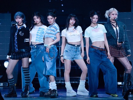 ILLIT、初の日本ツアーが大成功!HANA・JISOO&MOMOKAのサプライズ登場にファン歓喜