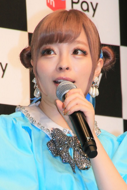 きゃりーぱみゅぱみゅ【撮影:小宮山あきの】