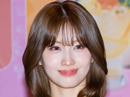 ふっくら胸元をのぞかせ…TWICE・モモ、色気漂う姿にファン悶絶「すんごい」「気絶しちゃう」