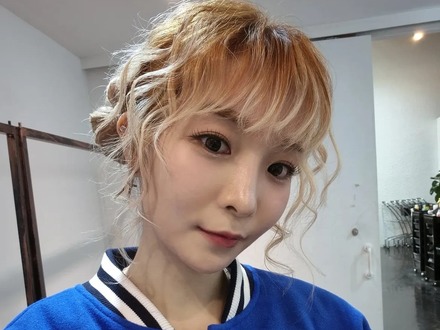 8年交際を実らせ結婚!韓国女性歌手、音楽プロデューサーと明日(8日)ソウルで挙式
