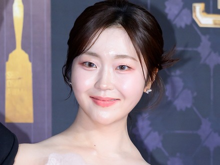 結婚発表からわずか4カ月…『女神降臨』『社内お見合い』出演の韓国女優(32)、第1子妊娠を報告