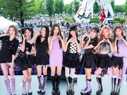 Hearts2Hearts、日本デビューをファンと祝福!新曲『ICONIC HEART』発売記念イベントに大歓声