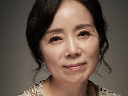 がん闘病中もドラマや映画に出演…『オクニョ』『太陽を抱く月』出演の韓国女優、訃報から5年