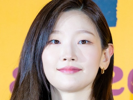 「湖の水、全部あなたの涙じゃない？」30歳でがんと診断された韓国女優、つらかった闘病を振り返る