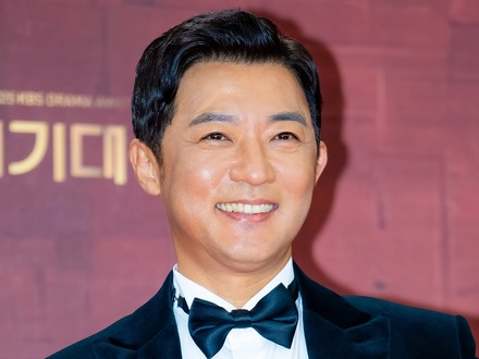 元祖韓流スターのアン・ジェウク、妻に黙って“パイプカット”!驚きの夫婦エピソードが明らかに