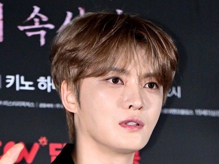 「恋愛隠してるの?」ジェジュン、日本の親友スターの突然の質問に大慌て!?東京の豪邸に招く
