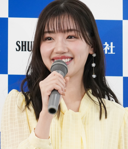 佐々木美玲【写真:竹内みちまろ】