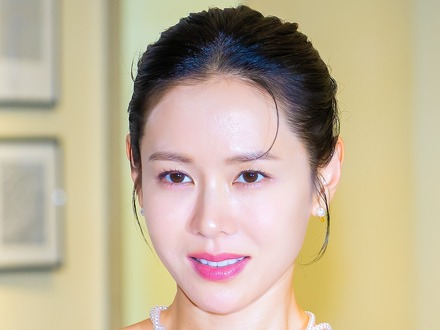 「出歩くのが難しくなりそう」『愛の不時着』女優ソン・イェジン、子供に関する発言を後悔?