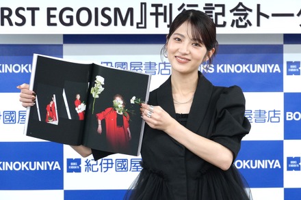 若月佑美【撮影:小宮山あきの】