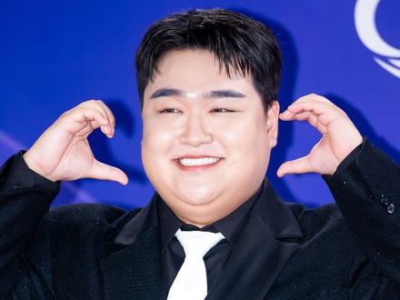 トイレに失敗した障がい学生の肌着を手洗い…韓国コメディアン、美談に浮上した“宣伝疑惑”を一蹴