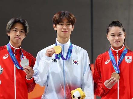 強豪揃いの日本を抑え、韓国スケボー史上初の金!ケガを乗り越えた17歳カン・ジュニが涙【アジア大会】