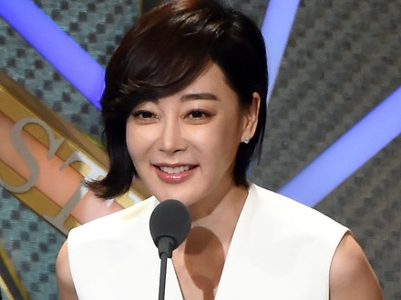 「服がいやらしすぎる」露出ファッション論争に美人韓国女優が回答「肉がはみ出るほうが…」