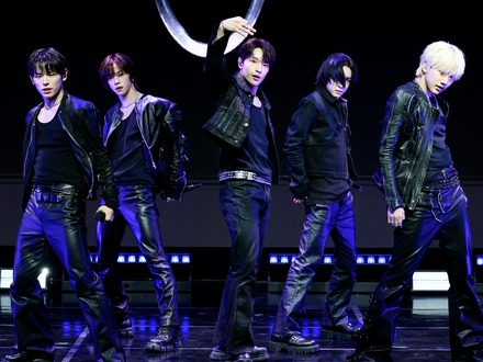 深夜のMV撮影で“騒音問題”も…ジェジュンが手掛けるKEYVITUP、11月9日にカムバックへ