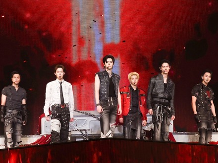ENHYPEN、マカオ公演が大盛況！新曲『Bad For You』『Checkmate』のステージ初披露「楽しい夜を過ごせた」