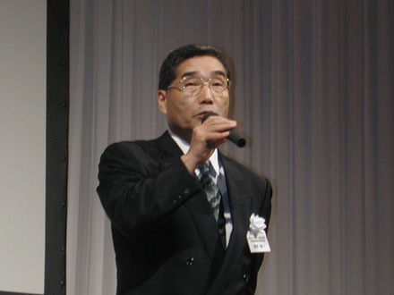 代表取締役執行役員社長の鈴木俊一氏