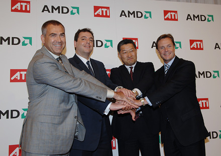 左から、米AMDのヘンリー・リチャード副社長、日本AMDのディビッド M. ユーゼ社長、ATIテクノロジーズジャパンの森下正敏社長、カナダATIテクノロジーズのリック・ヘグバーグ上級副社長