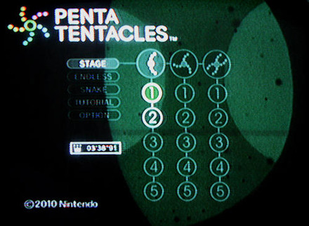 【女子もゲーム三昧】第9回 Wiiウェア『Art Style:PENTA TENTACLES』でアートな触手プレイ！？ ゲーム開始時は「STAGE」のみ解放。ステージを進めると残り2つのモードでも楽しめるようになります