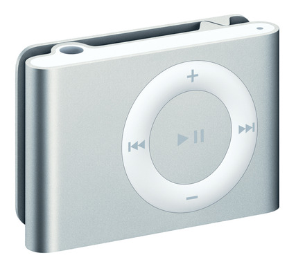 　米アップルコンピュータは、「iPod shuffle」の新モデルを発表した。前モデルはスティック型であったのに対して、新モデルではクリップ型となっている。容量は1Gバイトのみで、アップルストアでは9,800円、出荷予定は10月。