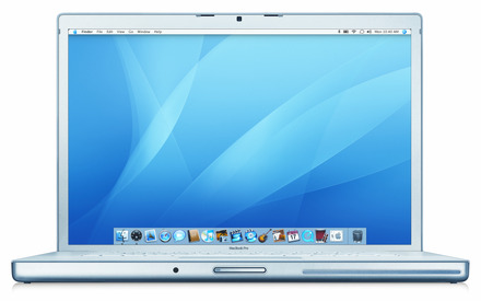 　アップルコンピュータは24日、パワーユーザー向けノートパソコン「MacBook Pro」のすべてのモデルにインテルCore 2 Duoプロセッサを搭載したと発表した。