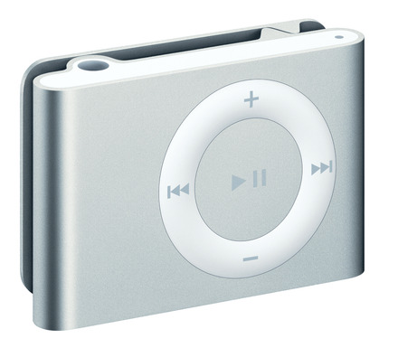 　アップルコンピュータは31日、新型の「iPod shuffle」の販売を11月3日（金）から開始すると発表した。当初は、10月中とされていた。価格は9,800円。