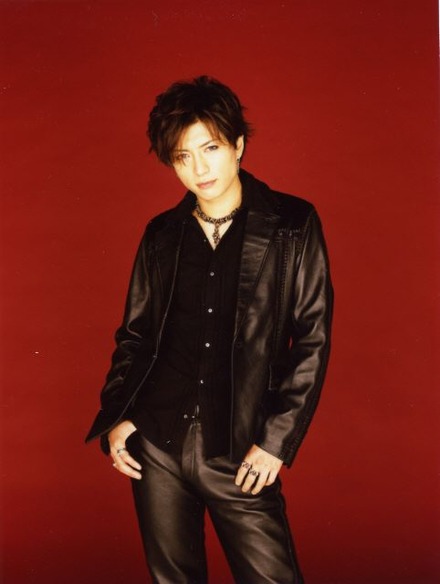 「Gackt Premium Collection」をリリース中のGackt