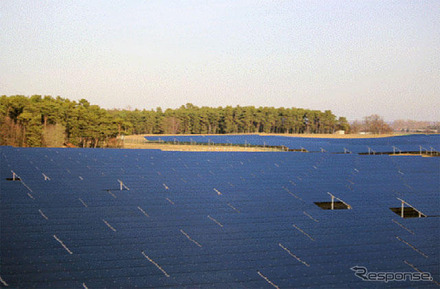 ソーラーフロンティアと独べレクトリック社が運用する世界最大の太陽光発電所（独ブランデンブルク州）