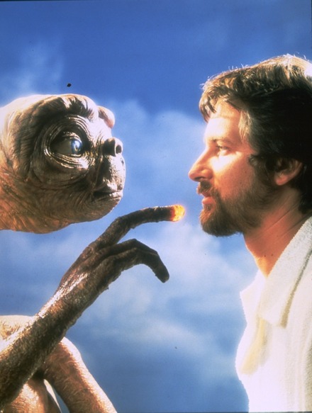 スティーブン・スピルバーグ監督の名作「E.T.」