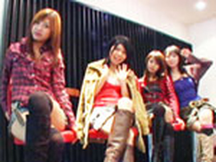 　うわさの美少女・紗綾ちゃんで御馴染みの動画サイト「アイドルドキュメント20XX（アイドキ）」で、新たに「アイドキ！セクシーズ」の映像を配信した。