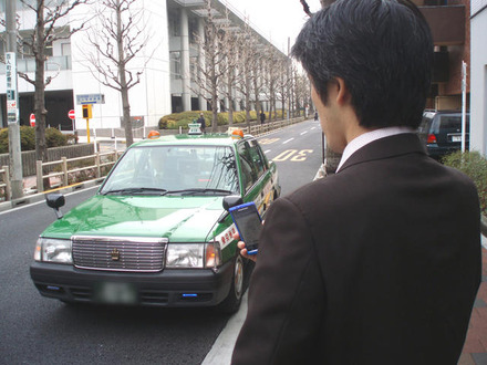 スマートフォンで、東京無線のタクシーを呼べるサービス4月1日より開始
