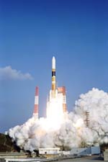NASDA、12/14のH-IIAロケット4号機打ち上げの模様を種子島よりライブ中継