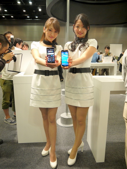 GALAXY S4とXperia A