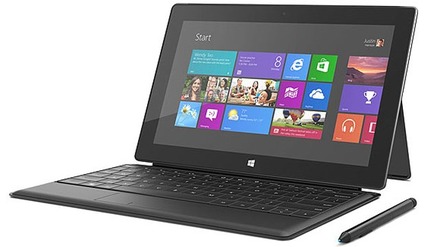 Windows 8 Proを搭載したタブレットPC「Surface Pro」。日本では128GBモデルと256GBモデルがラインナップ