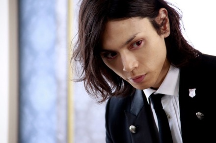 『黒執事』 (c)2014 枢やな/スクウェアエニックス (c)2014 映画「黒執事」製作委員会