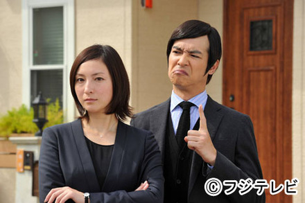 「リーガルハイ」第4話に出演する広末涼子（左）と堺雅人