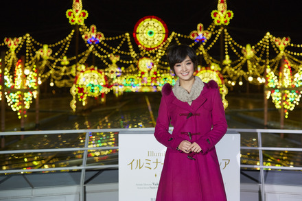 中部国際空港のイルミネーション点灯式に出席した剛力彩芽