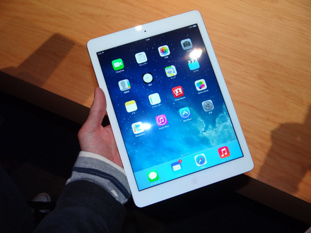 iPad AirのWhite/Silverモデル