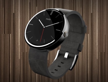 Android Wear搭載「Moto 360」