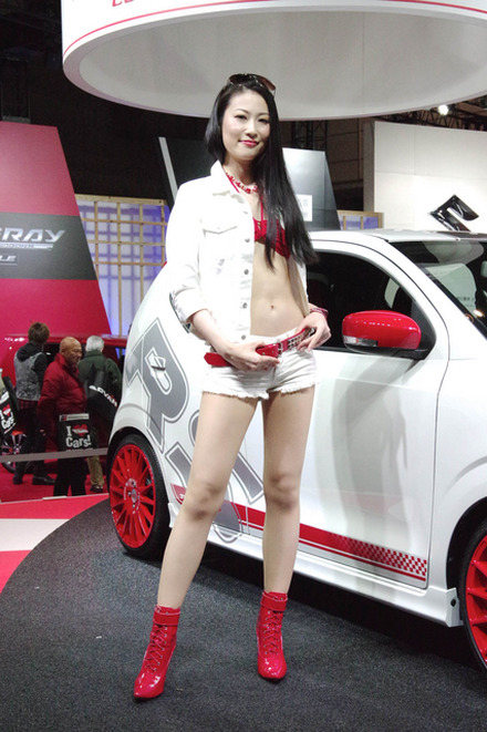 スズキ(東京オートサロン15)
