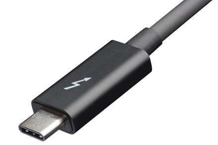 USB Type-Cコネクタを採用した「Thunderbolt 3」