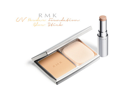 「RMK」UVパウダーファンデーションとグロースティック