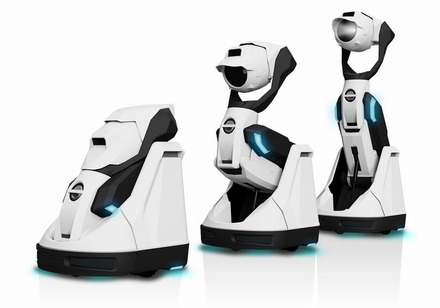 2016年発売の“プロジェクタ搭載”可変型ロボット「Tipron」がカッコイイ…自動で移動し自動で変形する