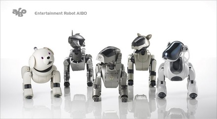 ソニー「AIBO」（公式サイトより）