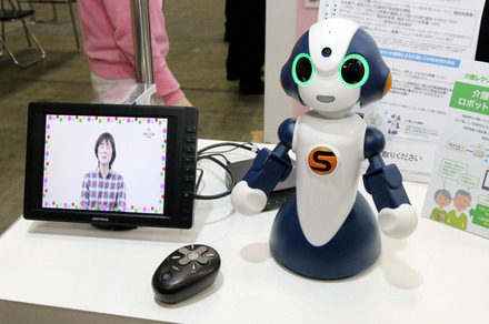NTTのコミュニケーションロボット「Sota」