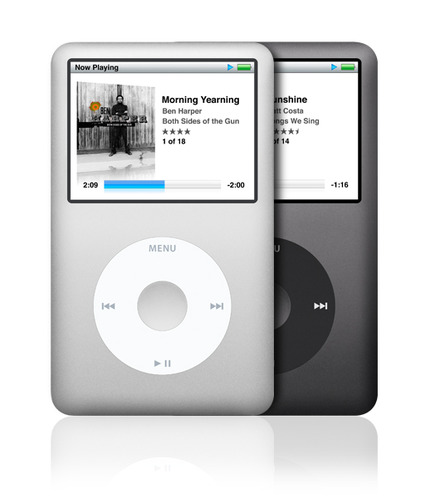 iPod classic（シルバー/ブラック）