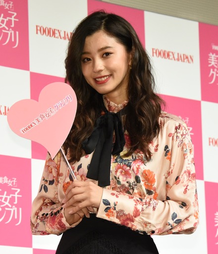 朝比奈彩、女優業に意欲「ちょっと悪い女の子とかをやってみたい」