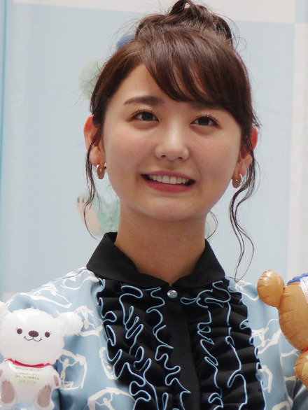 おのののか、冬の熱海でビキニ披露!寒さを感じさせない笑顔に反響